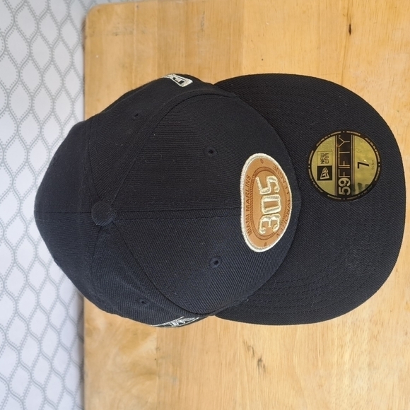 New Era Miami Marlins "305" 59fifty black and gold size 7 fitted baseball hat - Picture 7 of 11